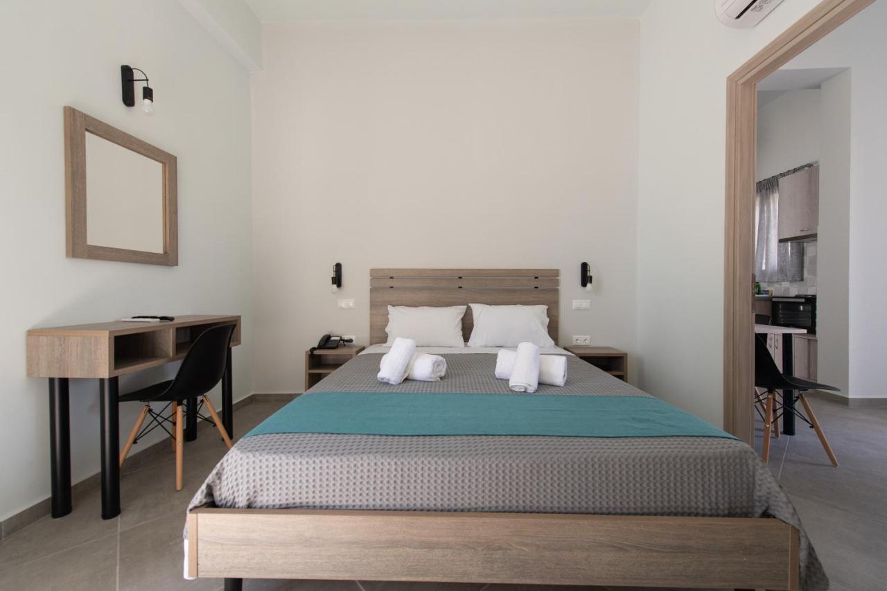 Loggos Apartments ลองกอส ภายนอก รูปภาพ